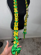 Load image into Gallery viewer, Graduation Lei’s